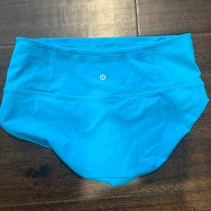 Lululemon race briefs. Swift speed.